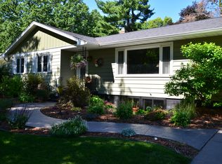 2736 Irene Dr, Eau Claire, WI 54701