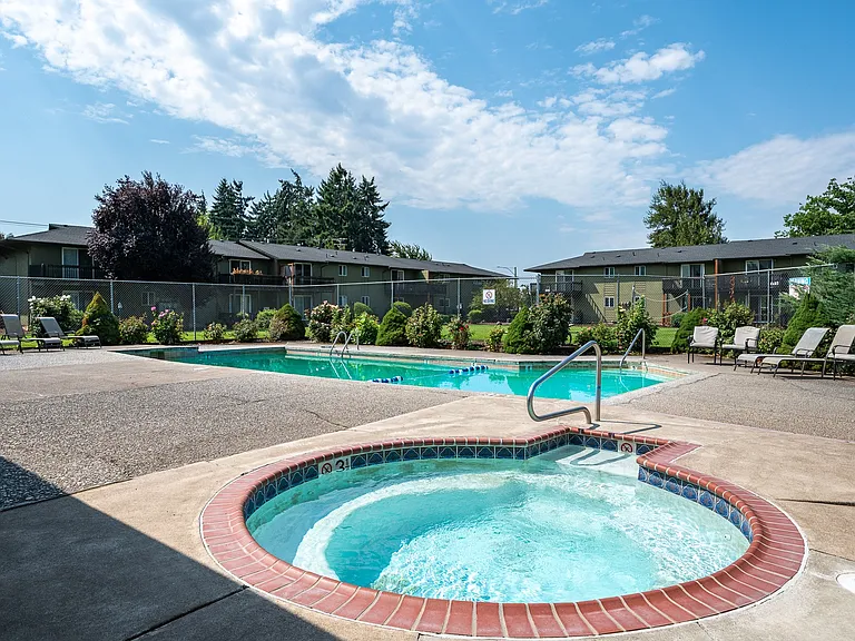 Pacific Village | Pool & Spa