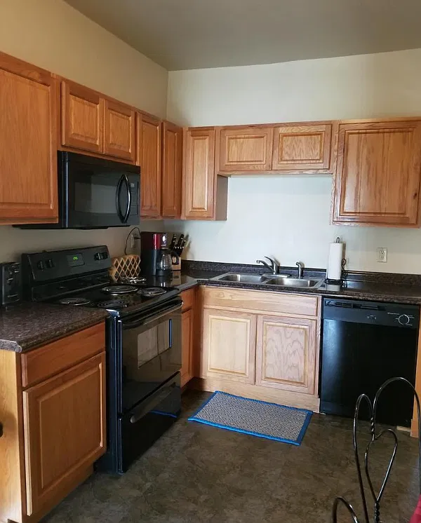 1 bed, 1.0 bath, 1100 sqft, $1,280 — Photo 4