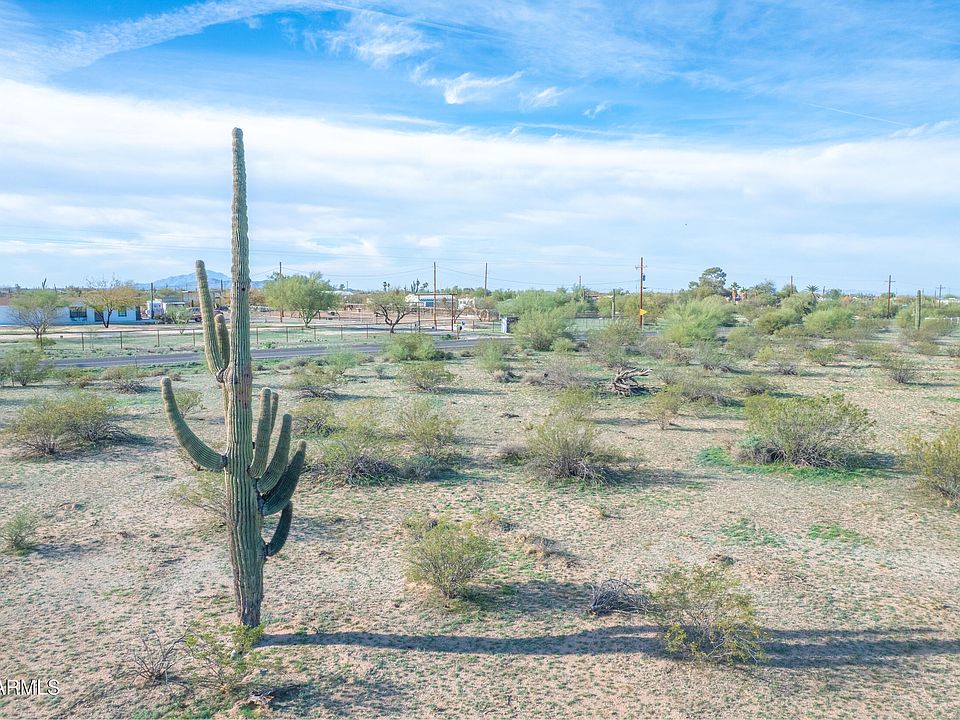 1st image of 1850 E CACTUS FOREST Road #4