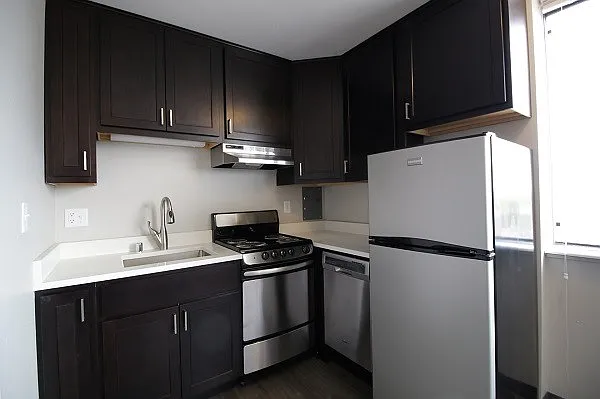 1671 N. Prospect Ave. — Photo 133