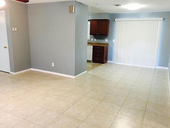 5th image of 4740 Key Madeira Dr