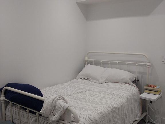 3rd image of 1132 N Front St APT 4C