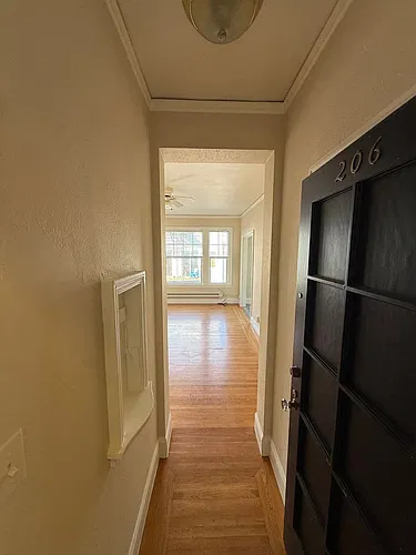 Floor plan 206