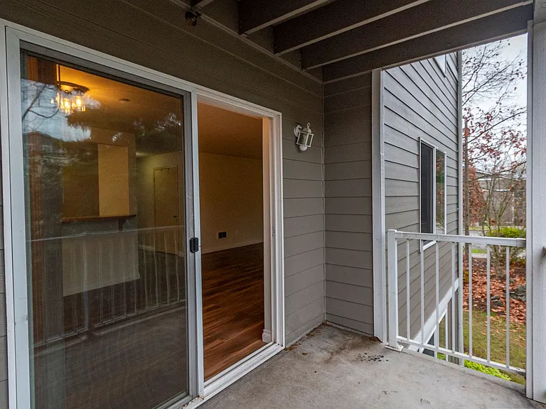 1691 SW Mulberry Pl #F-201 — Photo 18
