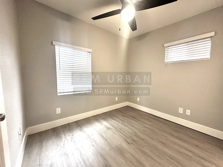 3036 B St #1/4 — Photo 10