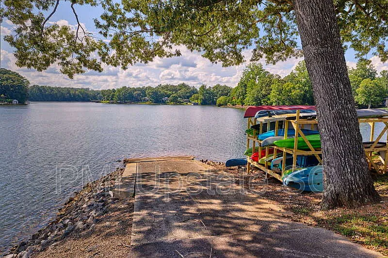 2 bed, 2.5 bath, 1218 sqft, $1,550 — Photo 2