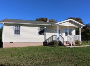 315 Ragan St, Campobello, SC 29322