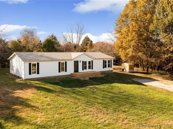9971 S Bullington Road, Fredericksburg, IN 47120