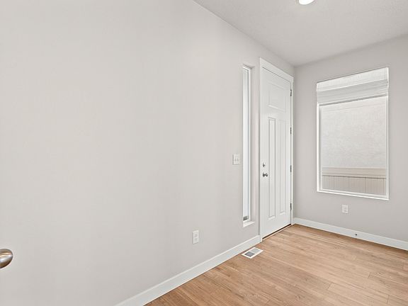 3rd image of 4180 E Center Point St