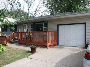 3123 Allen St, Muscatine, IA 52761