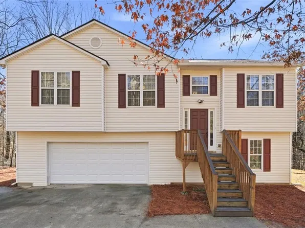 8675 Bayhill Dr, Gainesville, GA 30506