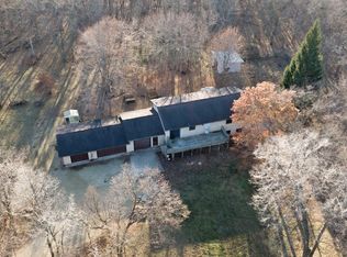 7072 Eldorado Ct, Cannon Falls, MN 55009
