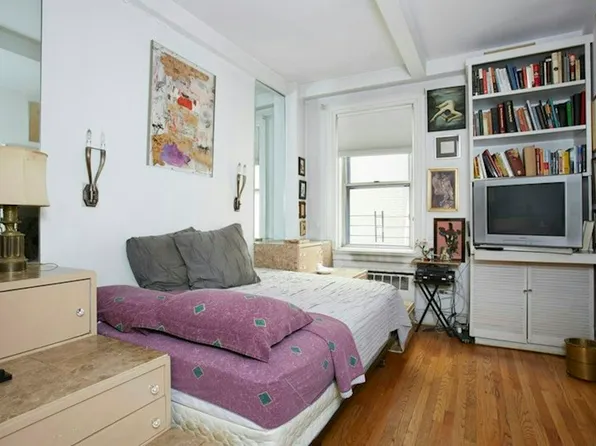 131 East 66th Street image 3 of 5