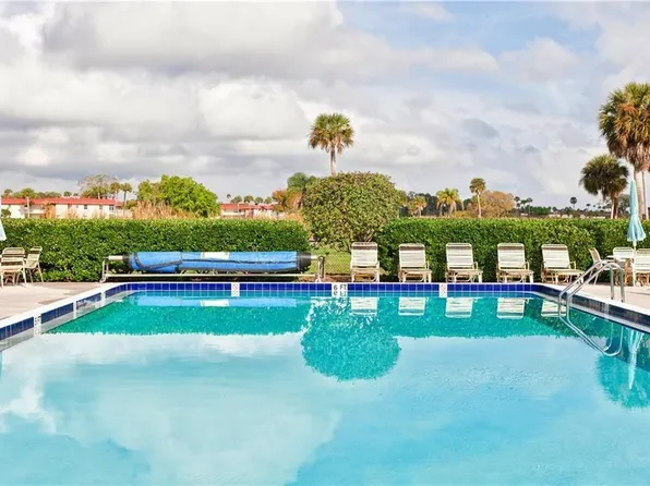 40 Vista Gardens Trl, Vero Beach, FL 32962
