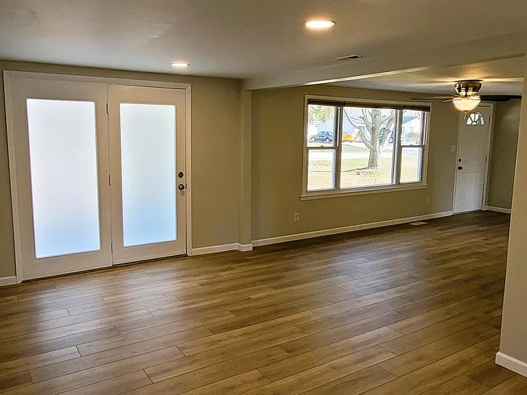 4426 Varner Rd — Photo 8