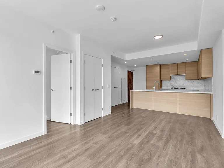 305 Morrissey Rd #2106 — Photo 12