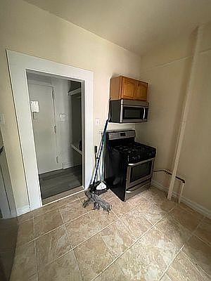 3rd image of 1334 Eastern Pkwy APT 3D