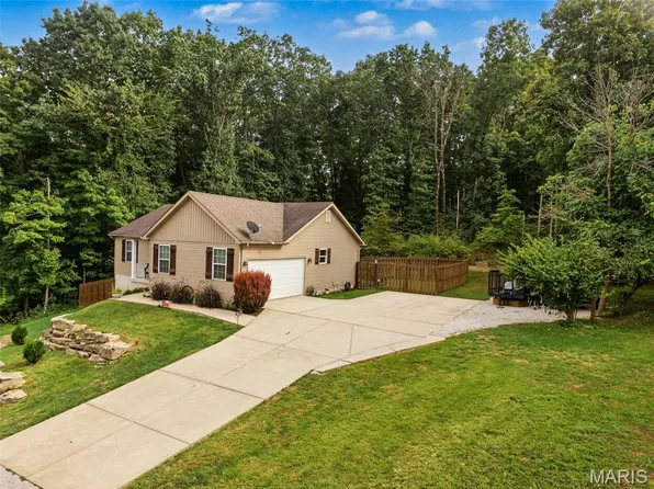 112 Lawrence Dr, House Springs, MO 63051