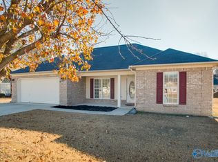 204 Deer Tracks Cir, Owens X Rds, AL 35763