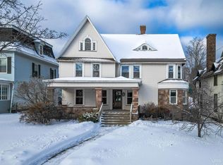 409 E Ridge St, Marquette, MI 49855