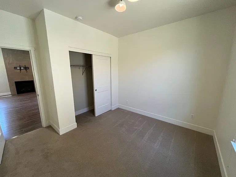 63136 NW Via Cambria — Photo 17