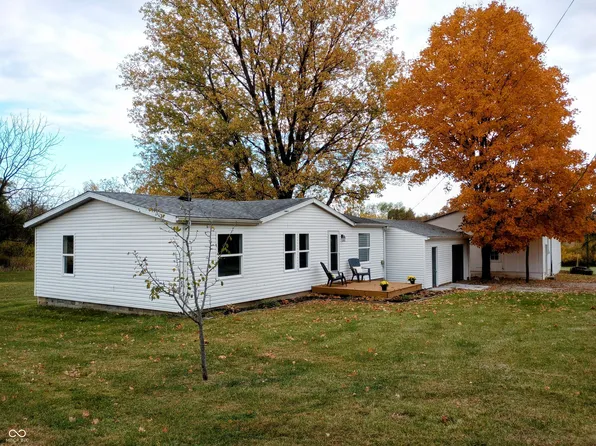 6196 S 300 E, Markleville, IN 46056