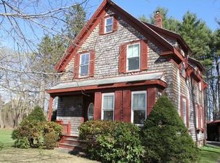 15 Cedar St, Wenham, MA 01984