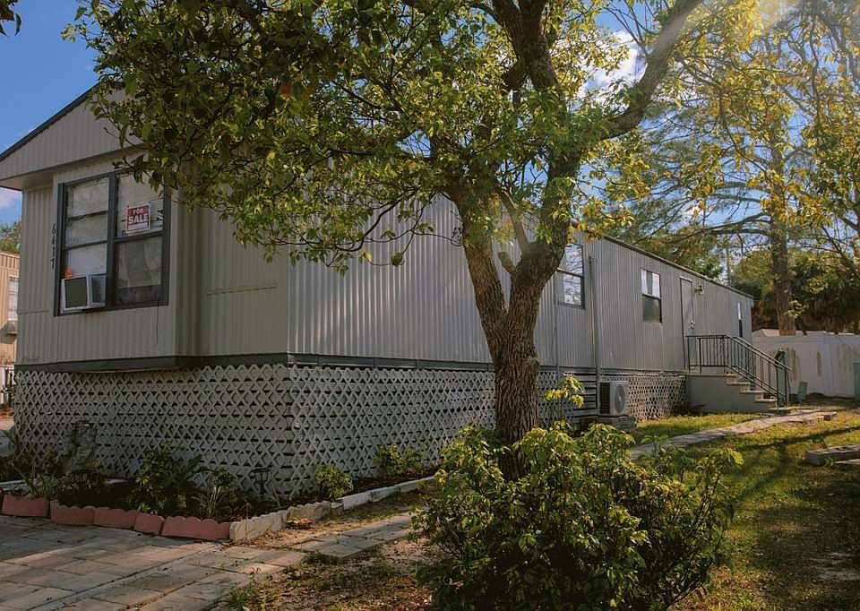 1st image of 6417 Stardust Ln #174
