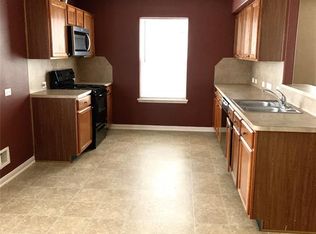 935 Blanchard Hill Ln, Houston, TX 77047