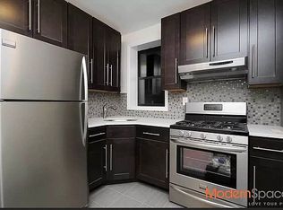 19-05 22nd Rd #21, Astoria, NY 11105