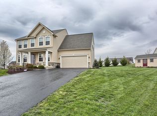 315 Seaton Ct, Carlisle, PA 17015