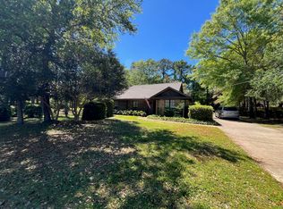 701 Mathis Ln, Fort Walton Beach, FL 32547