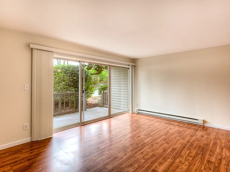 Kirkwood Apartments — Photo 3