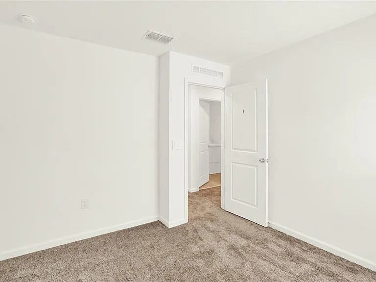 517 Bell Prairie Cir — Photo 27