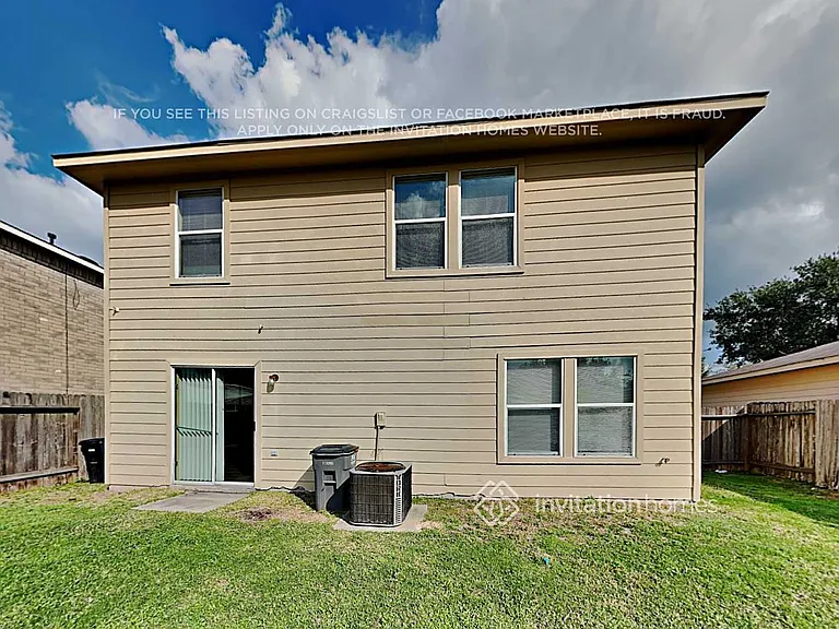 7247 Enchanted Creek Dr — Photo 19