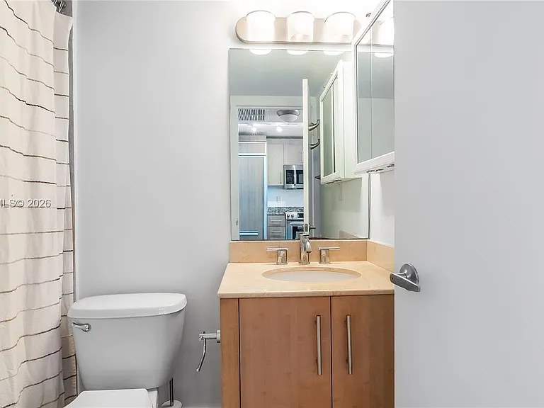 10275 Collins Ave #905 — Photo 11
