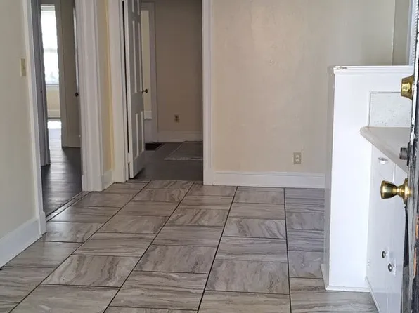 1015 McKinley St APT 8, Albany, GA 31701