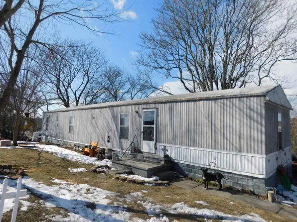 150 Quality Rd, Christiansburg, VA 24073