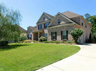 136 Traditions Ln, Hampton, GA 30228