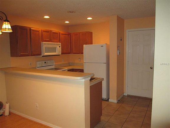 5th image of 4330 Silver Falls Dr