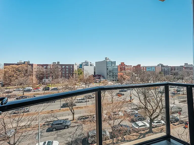 706 Ocean Pkwy #4C — Photo 9