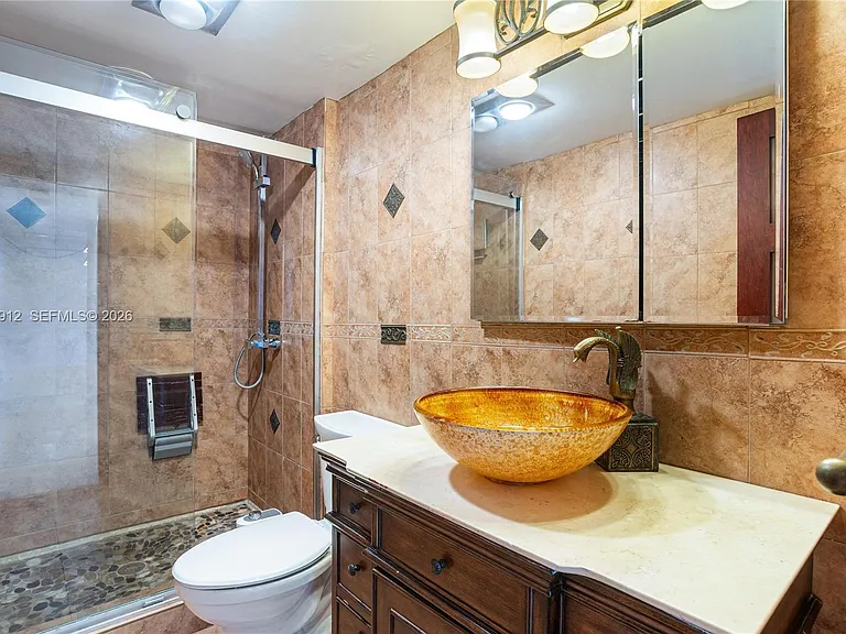 3375 N Country Club Dr #1605 — Photo 23