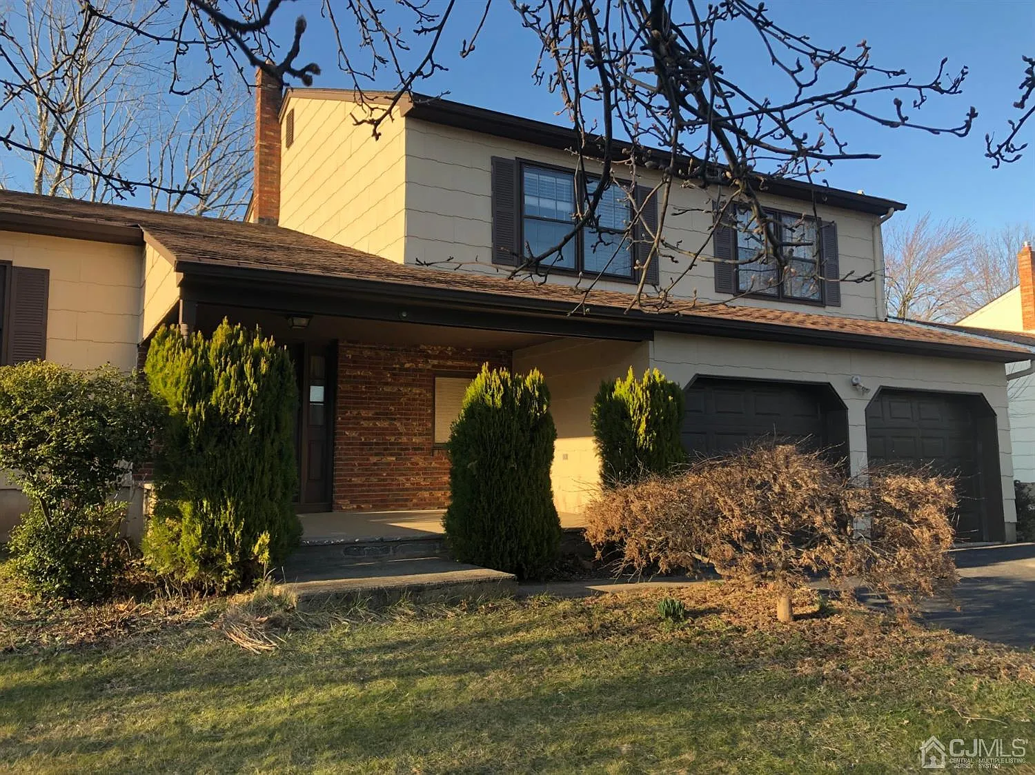19 Heritage Dr photo 1
