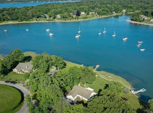 12 Johns Rd, Setauket, NY 11733