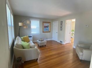 61 Bay State Rd, Quincy, MA 02171