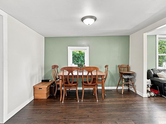 3rd image of 1133 I AVENUE N