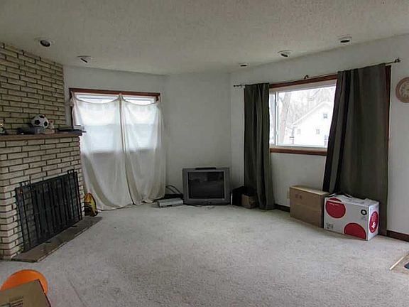 4th image of 1510 J Ave NE