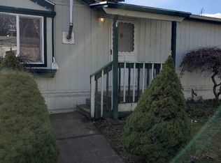 3910 Pacific Cir #31, Hubbard, OR 97032