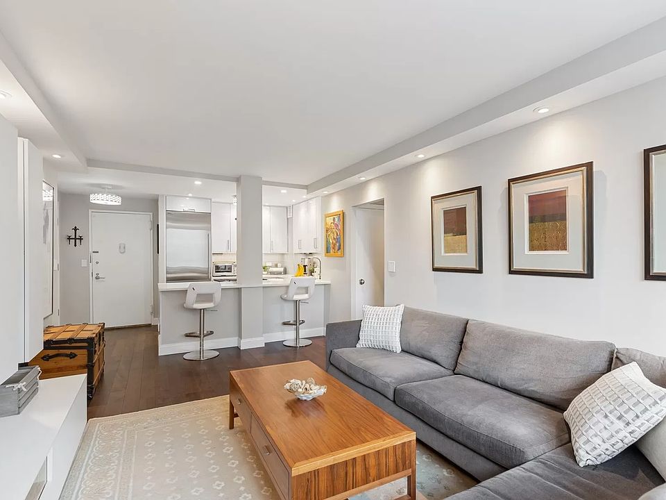 1st image of 61 W 62nd St APT 16B